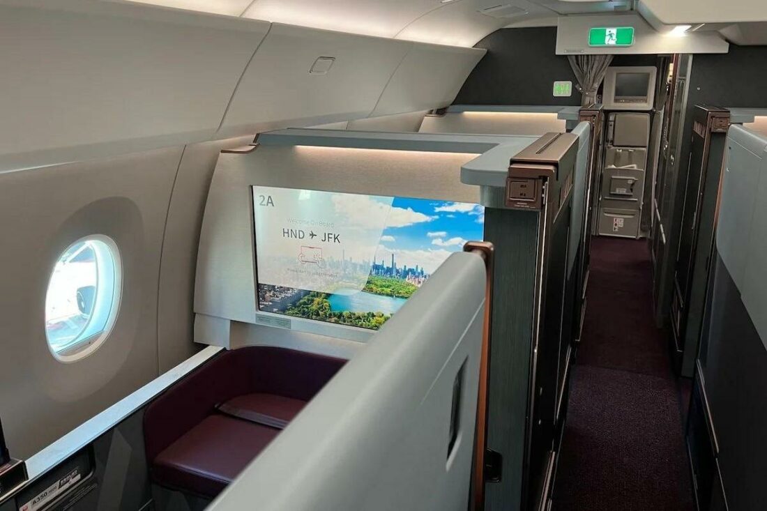 A look inside Japan Airlines A350's first class cabin (From: Ben Schlappig)