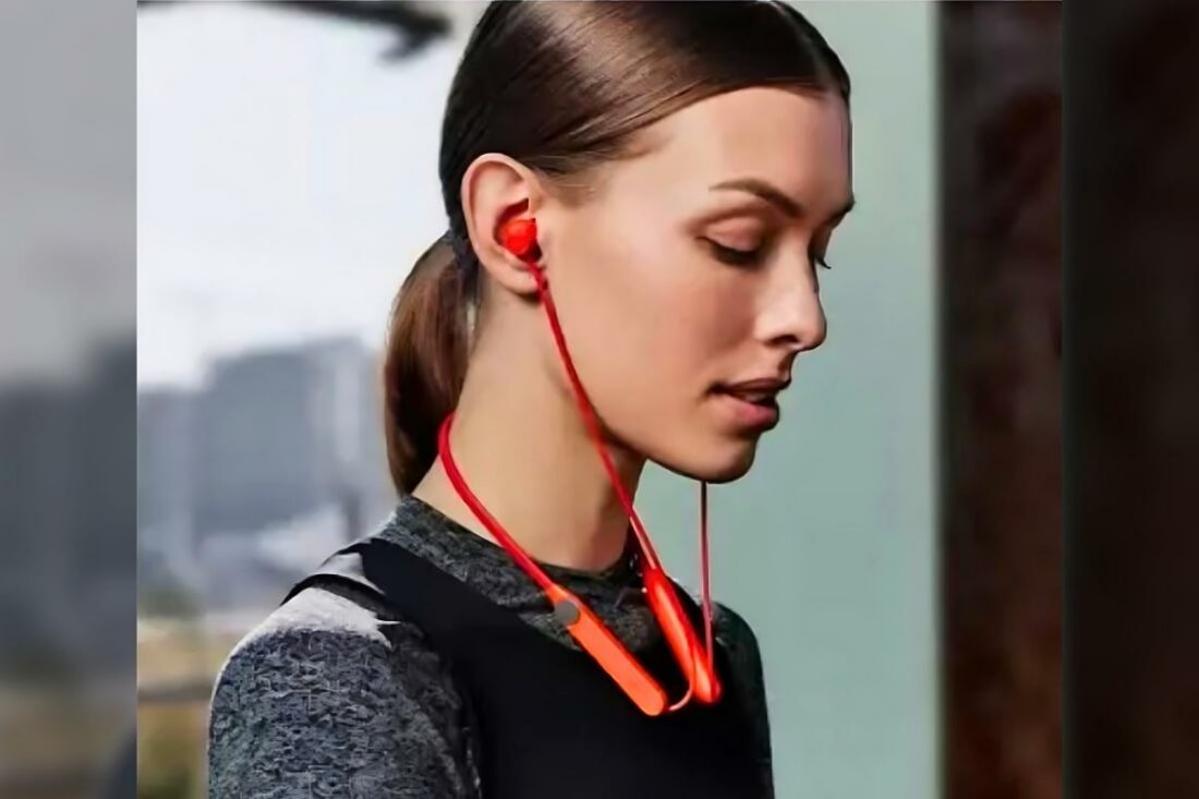 Woman wearing the new Neckband Pro. (From: CMF)