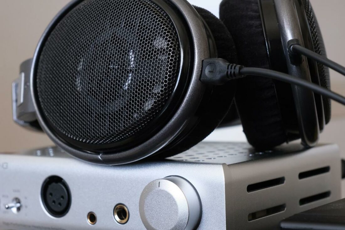 The Sennheiser HD650 with the Topping A30 Pro amp used in our review (From: Simon Tompson)