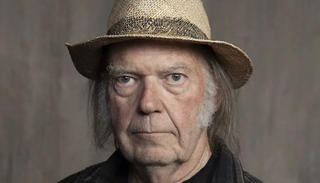 Prior to this, Neil Young also pulled out his music from Spotify for two weeks in 2015 due to the platform's 'bad sound quality' (From: Rebecca Cabage/Associated Press)