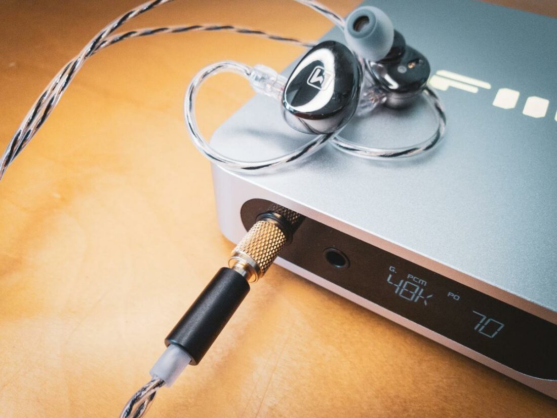 The K11 headphone outputs are silent enough to be used by IEMs. (From: Rudolfs Putnins)
