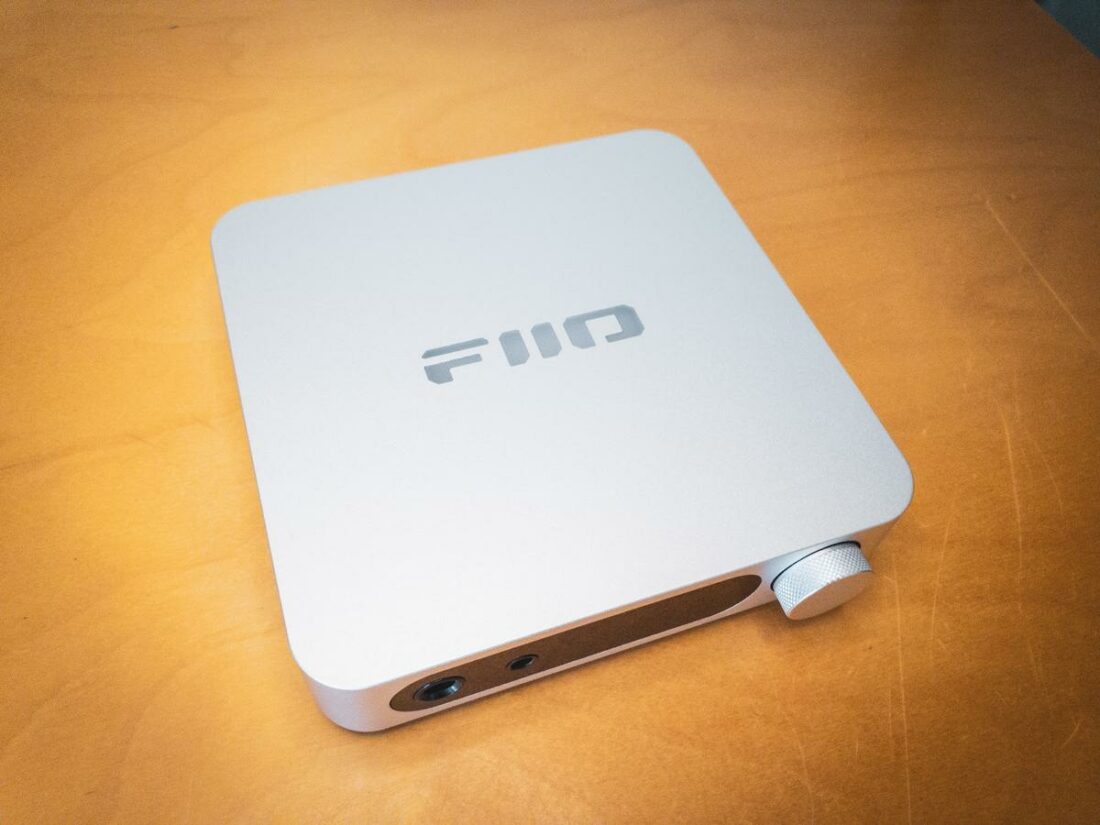 The top has a FiiO logo that can be illuminated by LEDs. (From: Rudolfs Putnins)