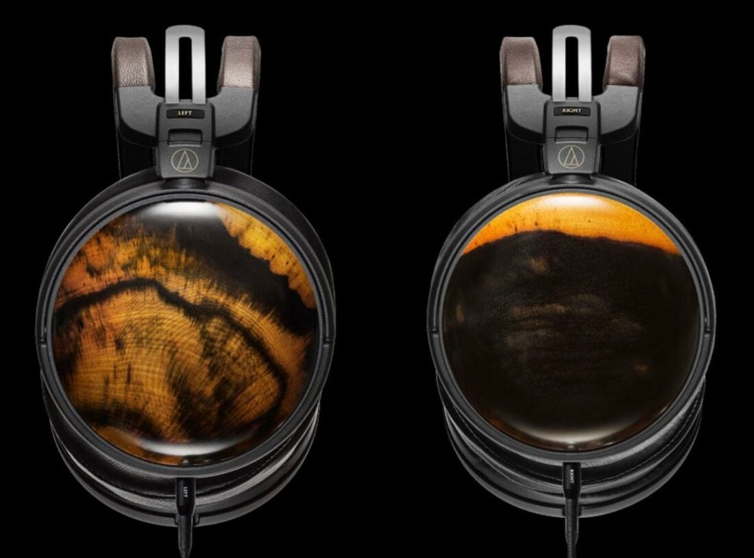 Each ATH-AWKG headphones are expected to have different markings. Here's a sample of the left and right ear cups of a pair of ATH-AWKG headphones. (From: Audio-Technica)