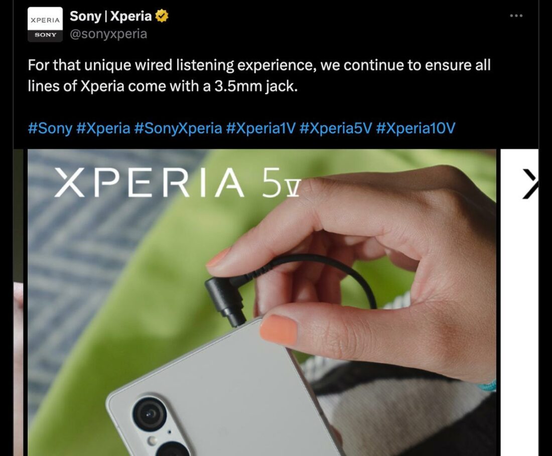 Sony Xperia's tweet that promises the continuation of the 3.5mm jack in all Xperia lines. (From: X)
