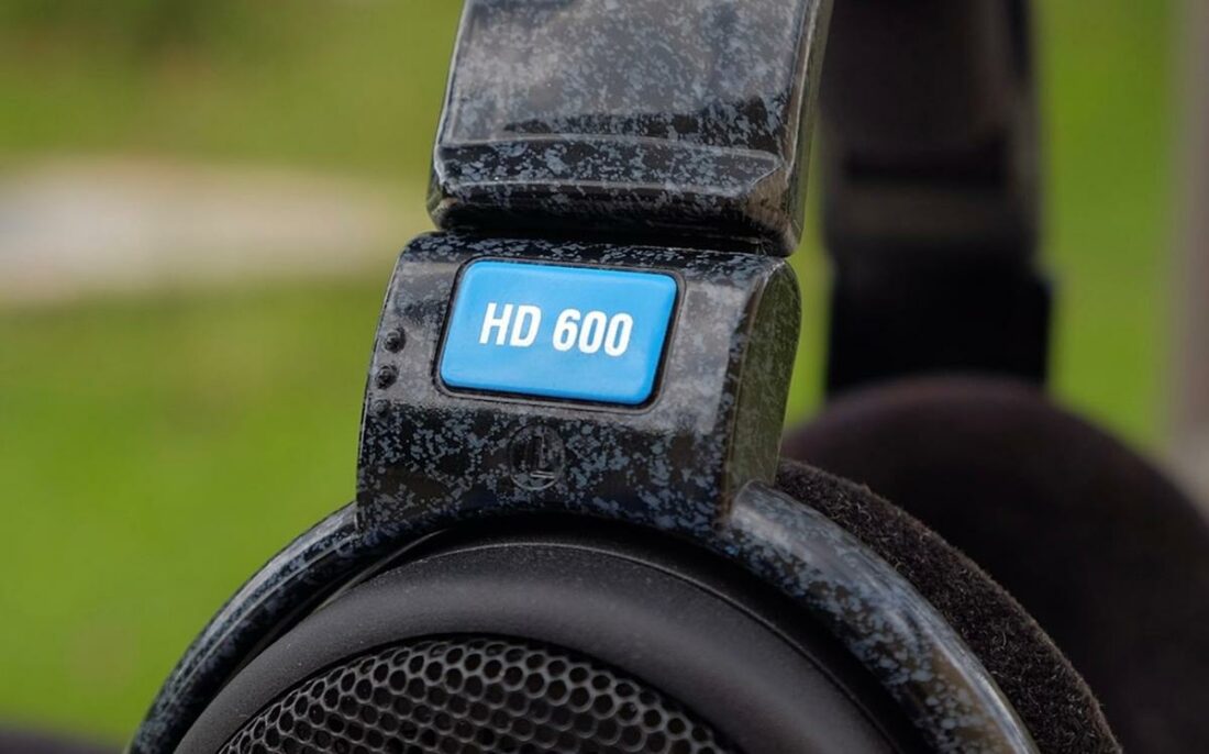 Sennheiser HD600 remain a top choice, 30 years after their release. (From: Jean Mouchet)