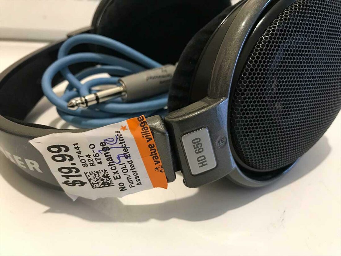 Sennheiser HD 650 headphones. (From: handsome666/Reddit)