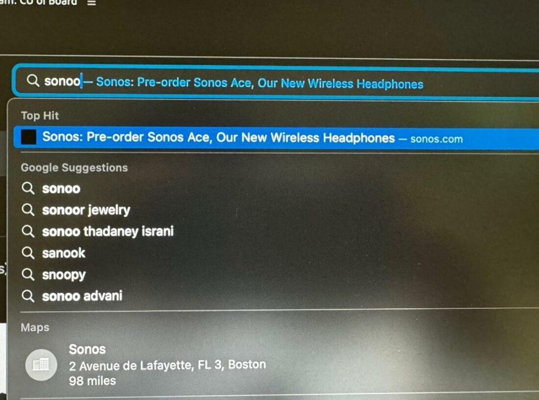 The pre-order page from the Sonos Ace headphones visible in a browser search bar. (From: Reddit/Rogueoner29)